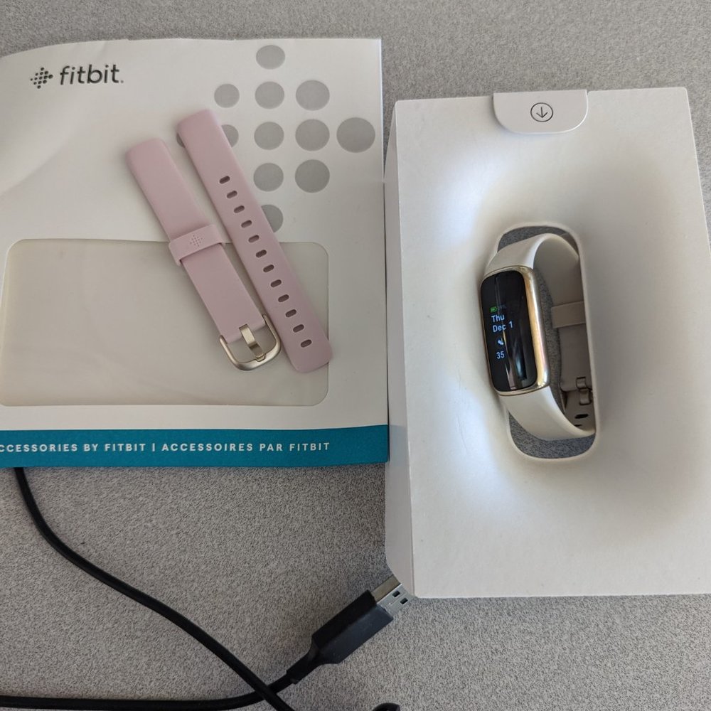 Fitbit Luxe